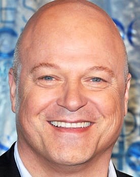 Michael Chiklis in Fantastic 4: Rise of the Silver Surfer