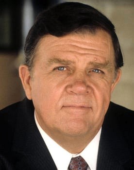 Pat Hingle in The Land Before Time