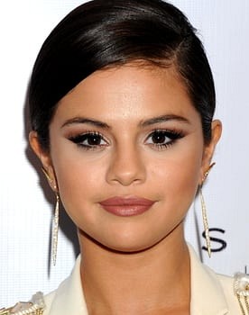 Selena Gomez in Hotel Transylvania 2